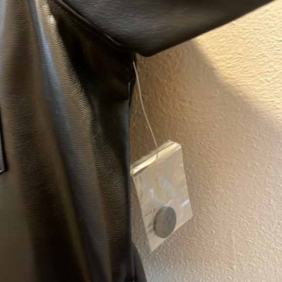 NWOT🖤Faux Leather Button Down Shacket🖤 - Picture 5 of 5